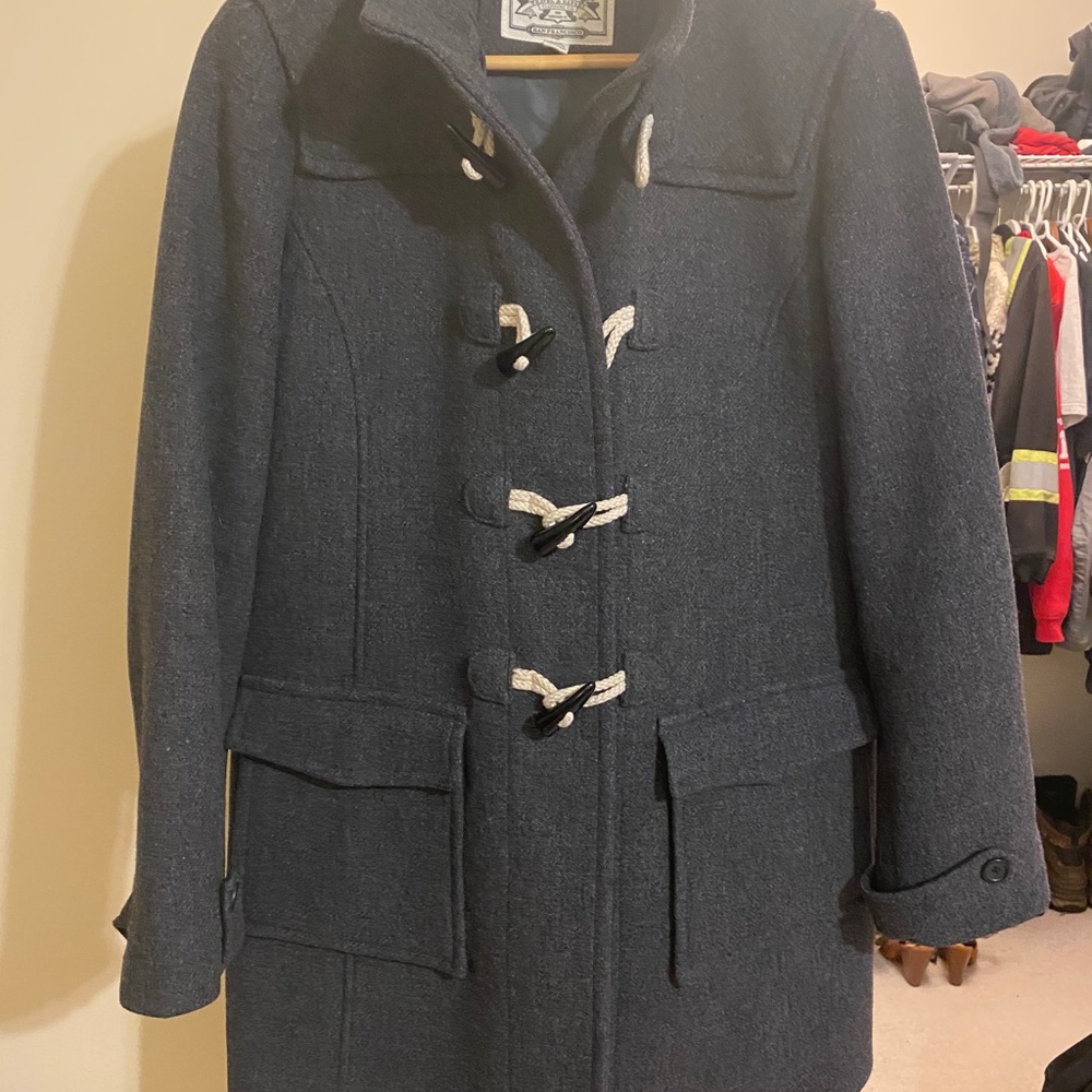 Heathered charcoal wool toggle coat